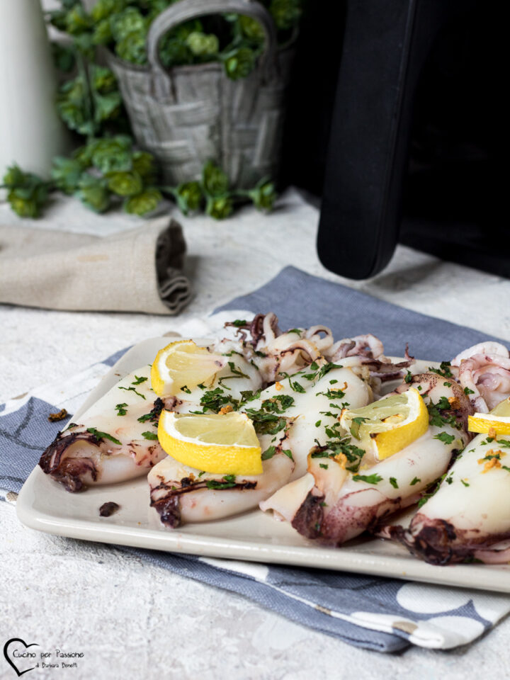 Calamari in friggitrice ad aria light senza panatura