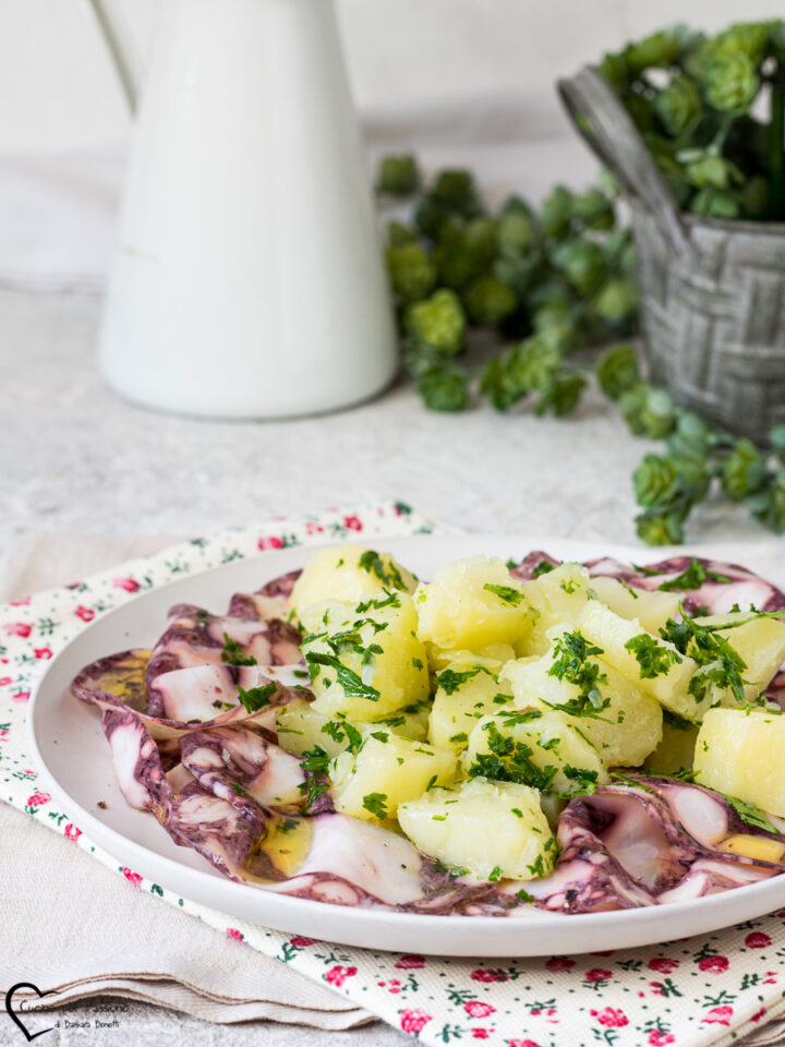 Carpaccio di polpo con patate e prezzemolo