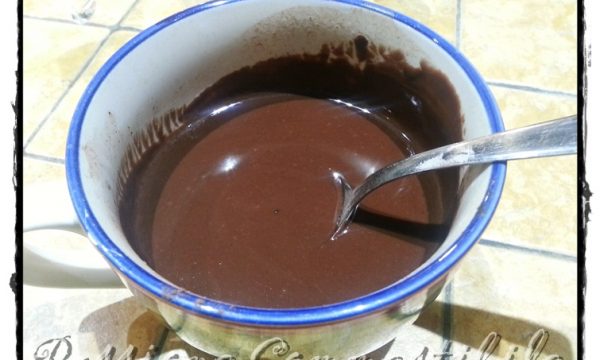 Miscela per cioccolata in tazza istantanea