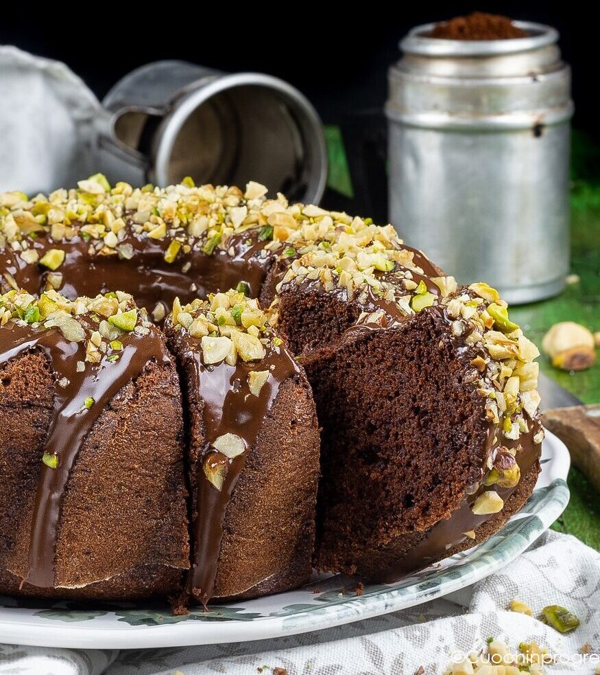 torta di albumi e cioccolato