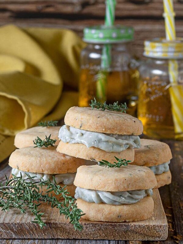 Biscotti salati al parmigiano