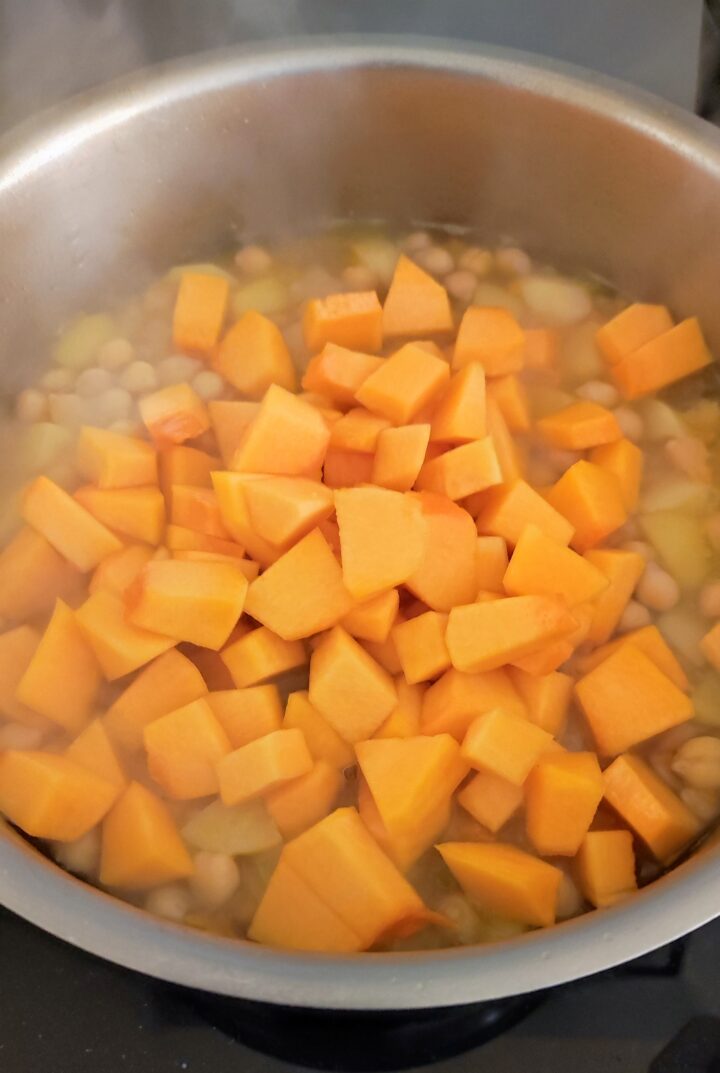 zuppa di ceci zucca e patate 