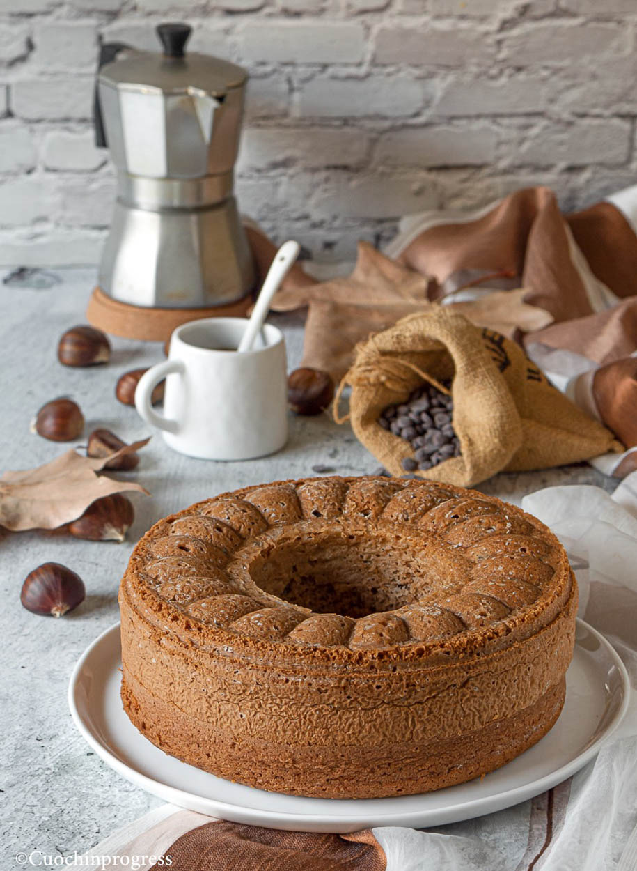 ciambella di castagne e cioccolato