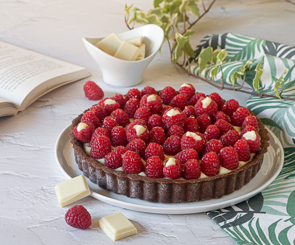 crostata al crema al cioccolato bianco