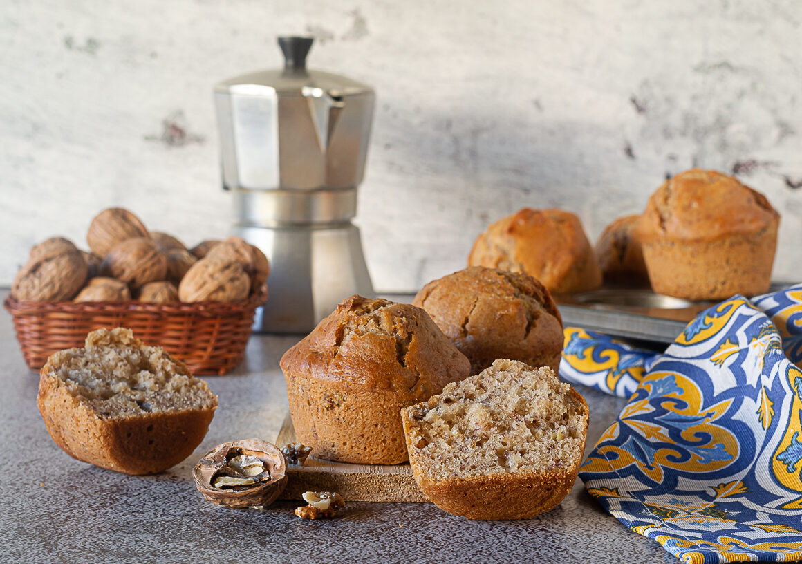 muffin alla banana caffè e noci