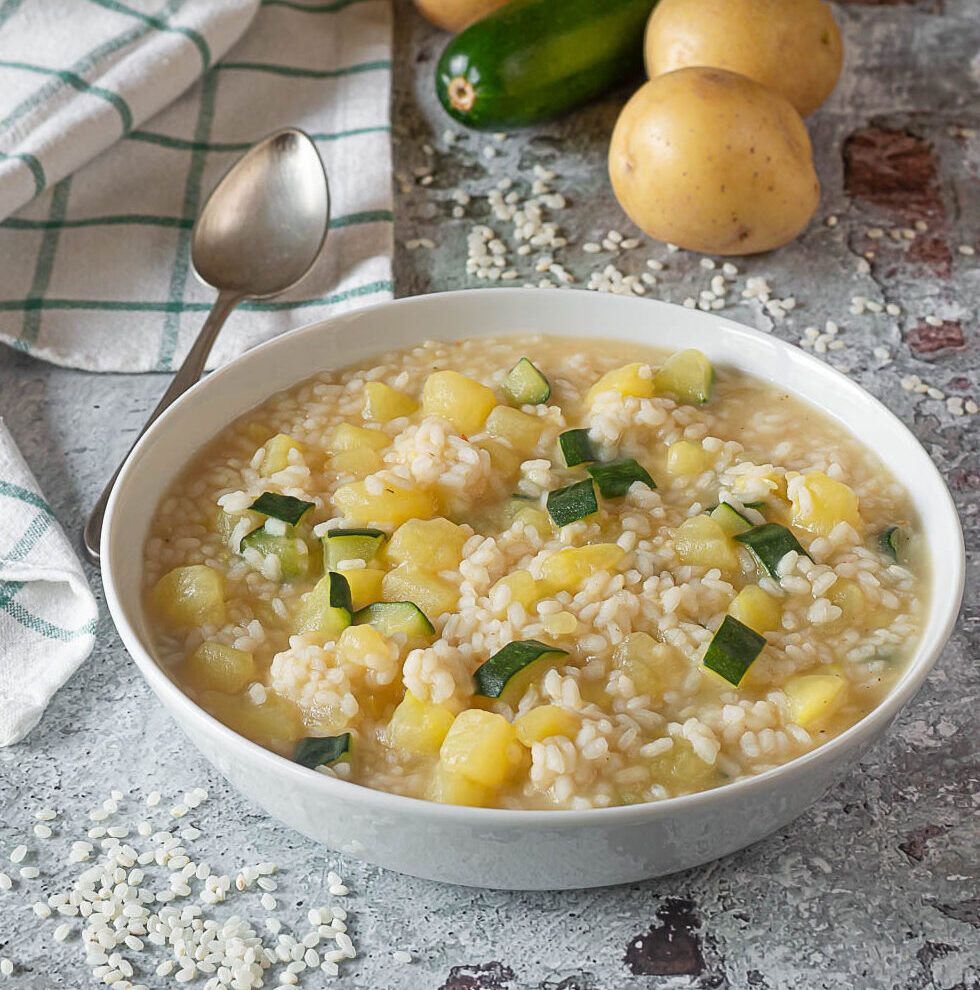 minestra di riso patate e zucchine