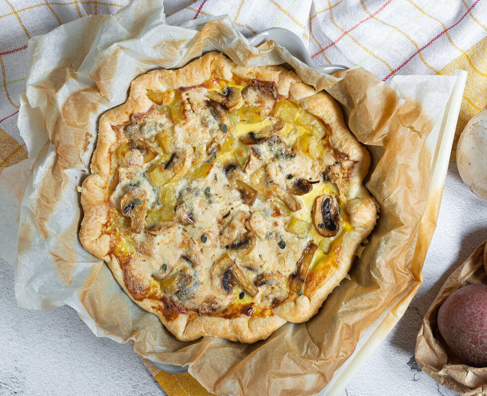 torta salata con patate funghi