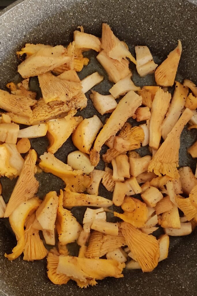 fettuccine ai finferli