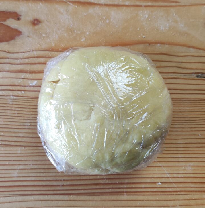 pasta fresca con albumi