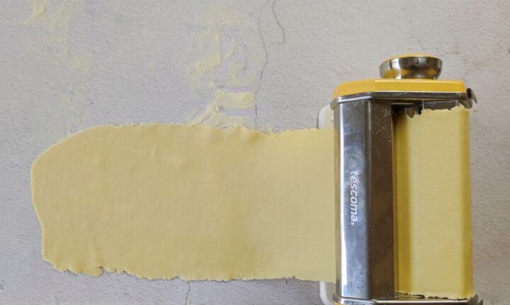 pasta fresca con albumi