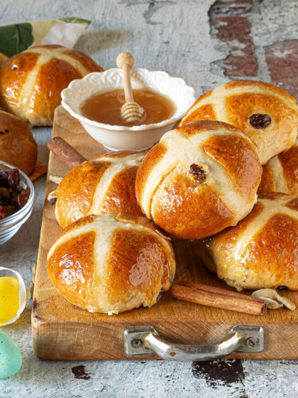 Hot cross buns