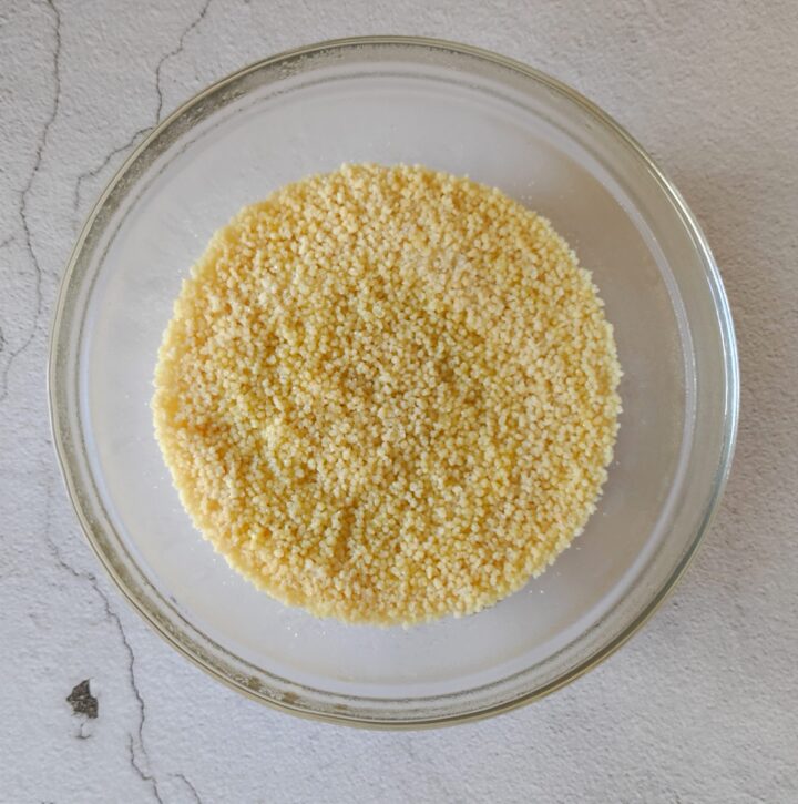 cous cous fave e pecorino