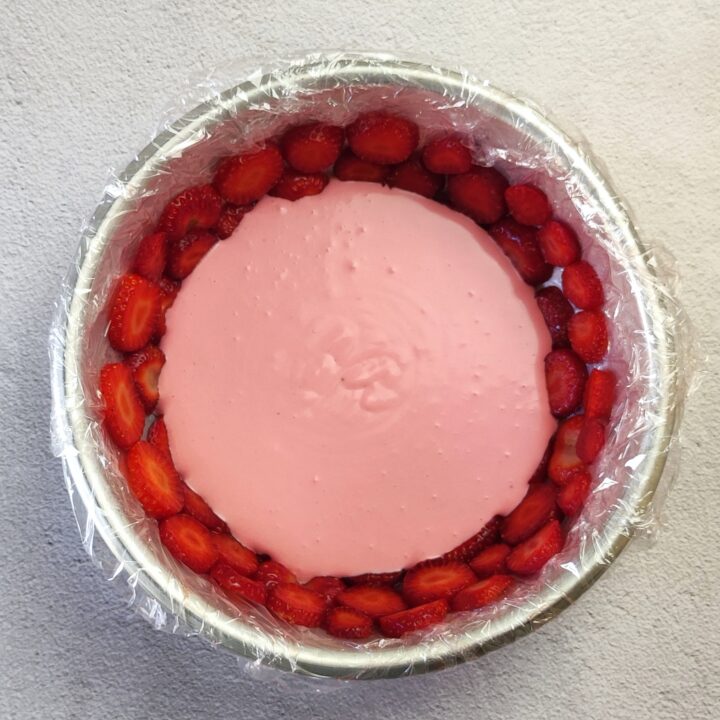 zuccotto cheesecake alle fragole