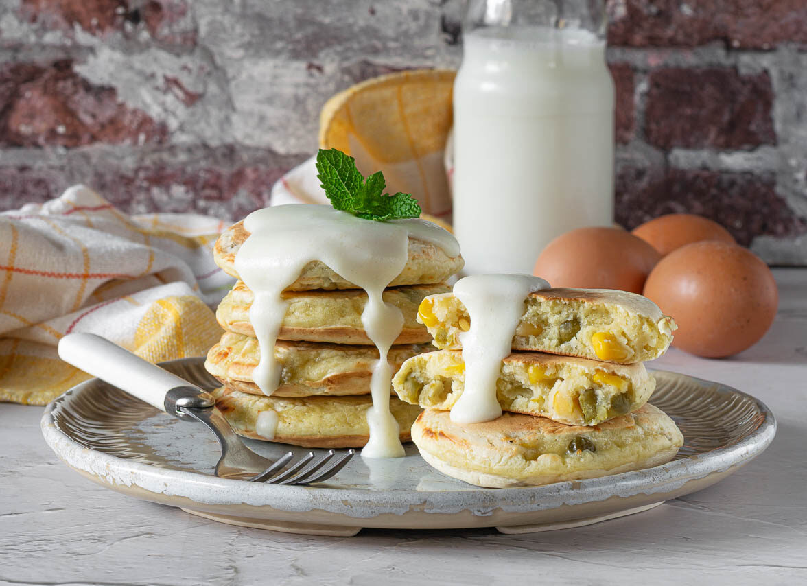 pancake salati con mais e piselli