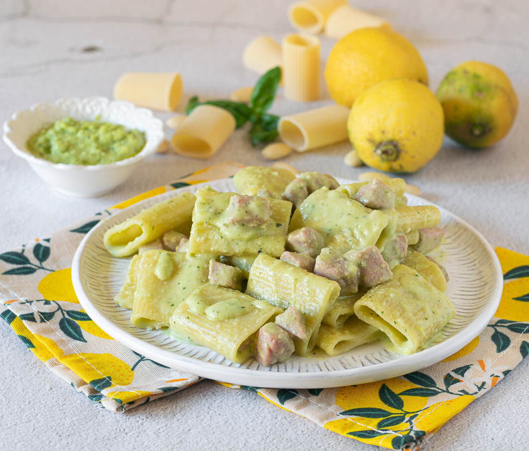 pasta con tonno e pesto di limoni
