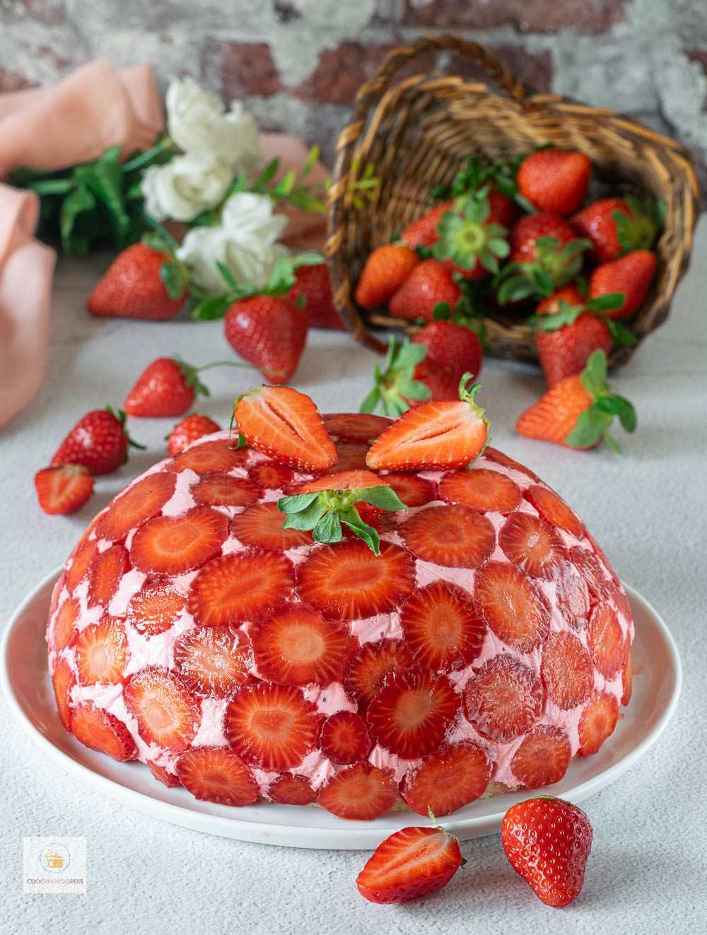 zuccotto cheesecake alle fragole