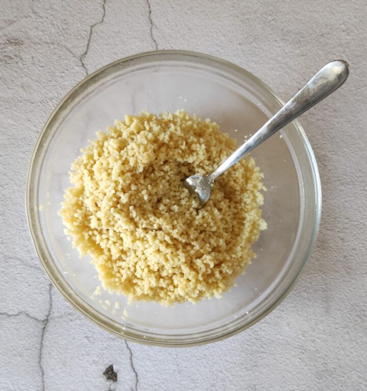 cous cous salmone e zucchine