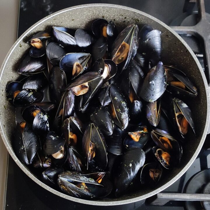 gnocchi con cozze e peperoni