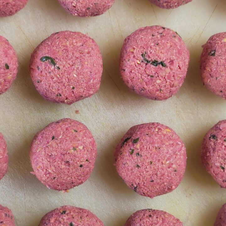 falafel di ceci e barbabietola