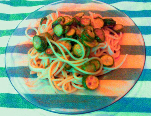 spaghetti con zucchine alla Nerano
