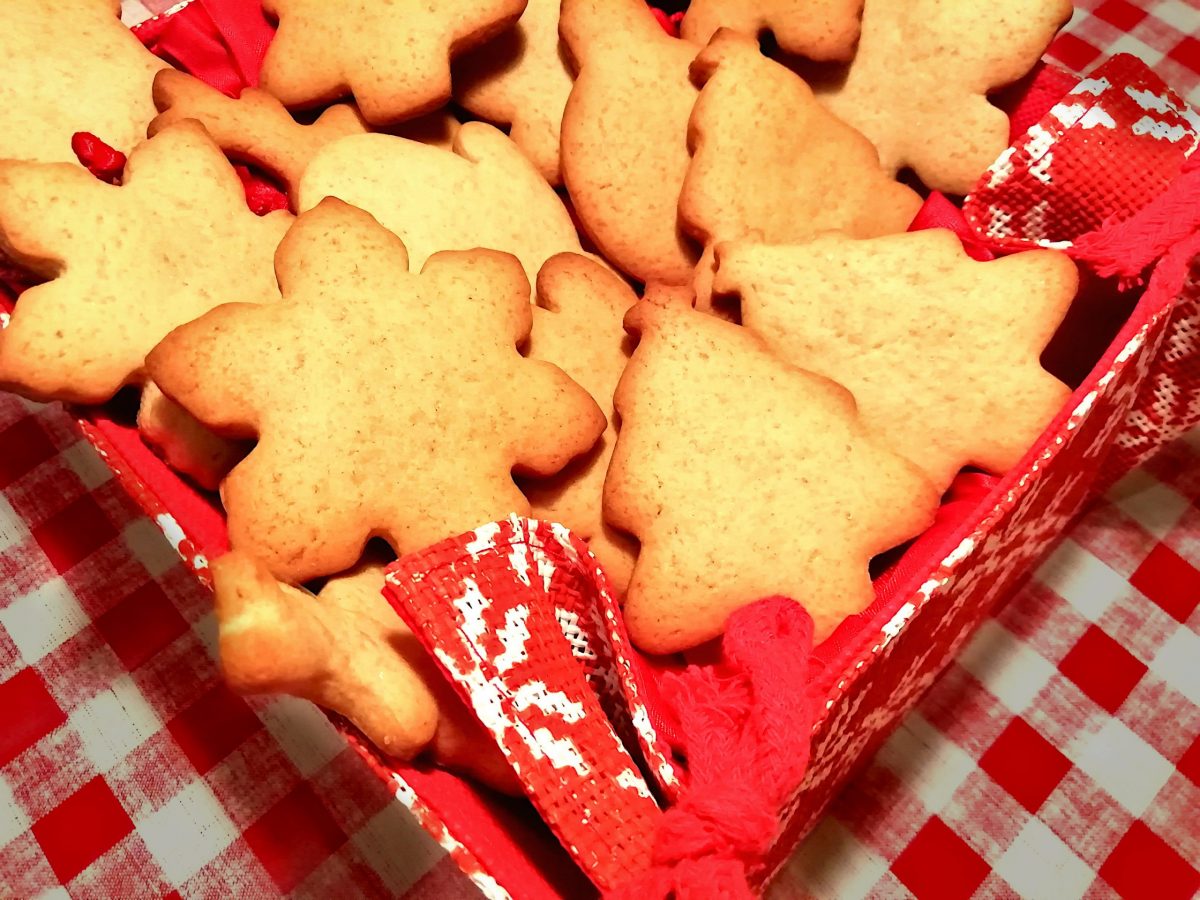 Biscotti di Natale miele e cannella