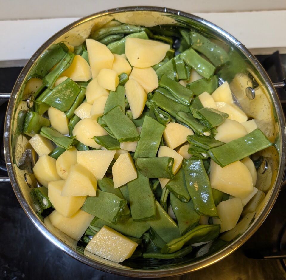 Taccole (piattoni): come cucinarle? Ricetta facile con patate!