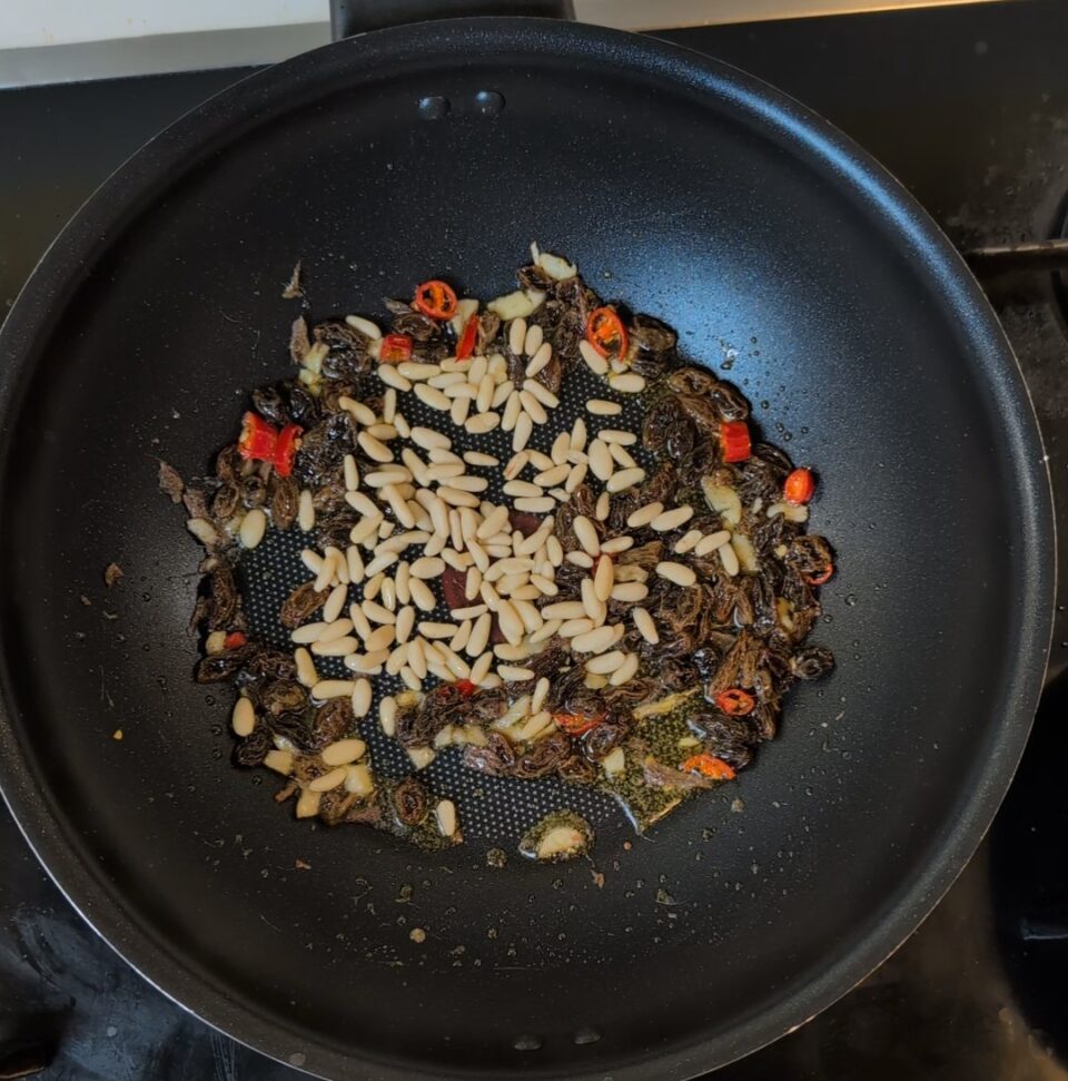 Scarola in padella alla napoletana