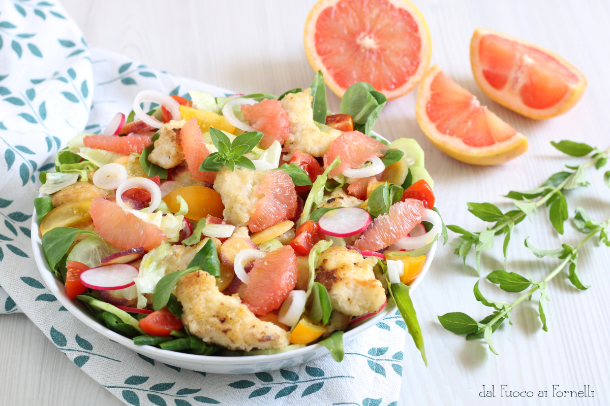 Insalatona con straccetti di pollo