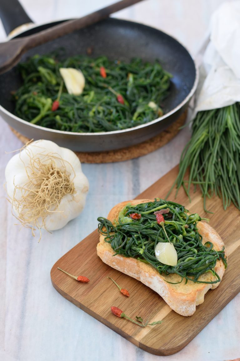 Agretti in padella (barba di frate) ricetta contorno DANICUCINA