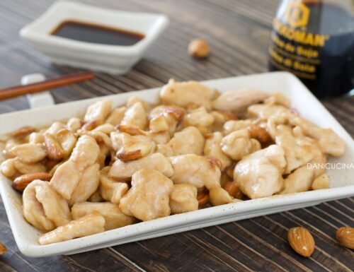 Pollo alle Mandorle ricetta cinese