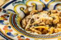 Pasta con cozze, calamari e fagioli