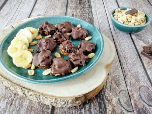 Snack con banana arachidi e cioccolato: la combinazione vincente per gli amanti degli spuntini