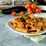 pasta-con-pesce-spada-e-melanzane-cremosa-copertina-orizzontale