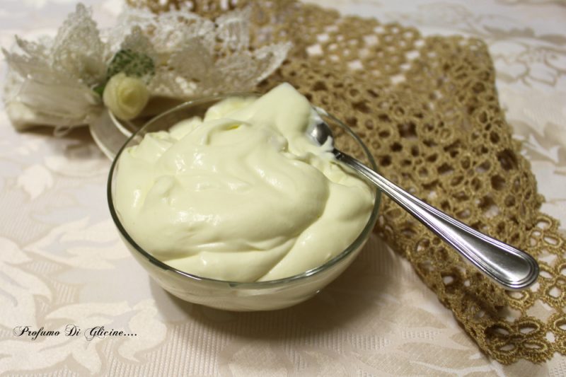 Crema di mascarpone al limoncello – Ricetta con uova pastorizzate