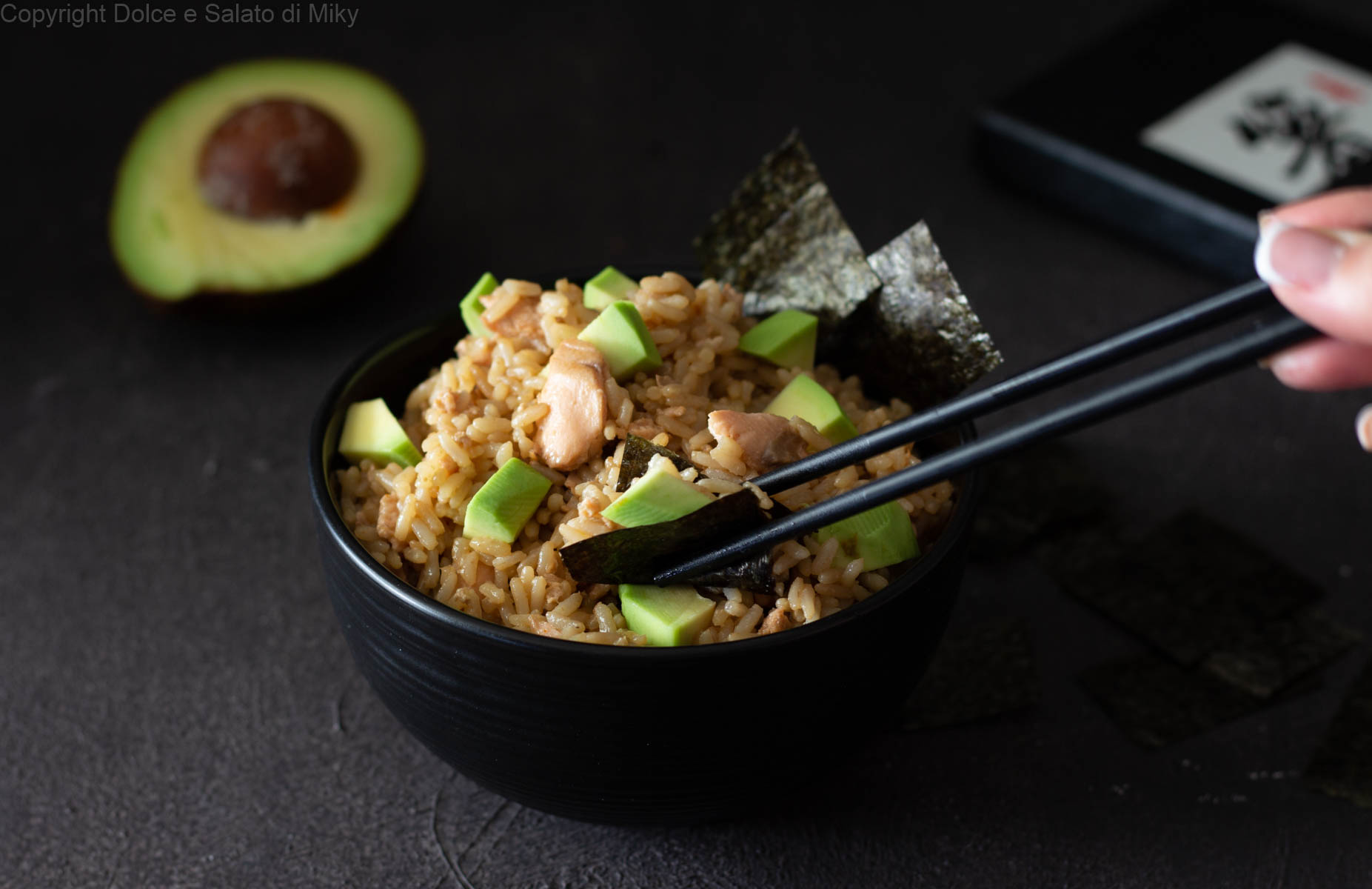 Salmon rice bowl