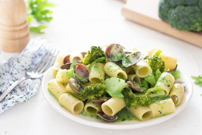Pasta alle vongole e broccoli