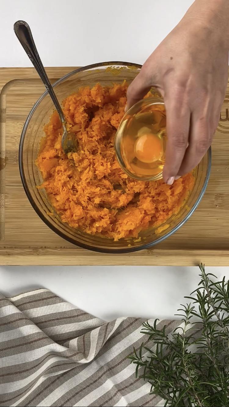 Burger di zucca
aggiungete l'uovo 