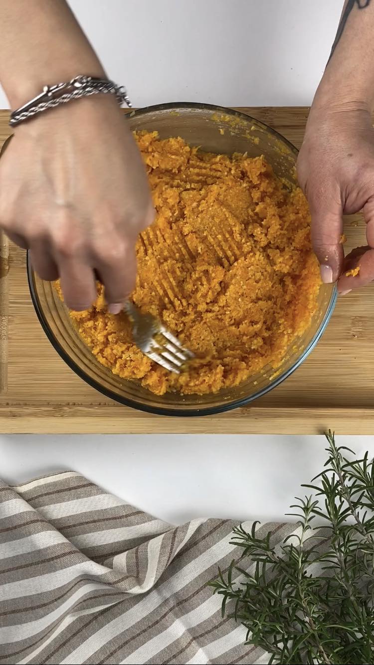 Burger di zucca
amalgamate il tutto