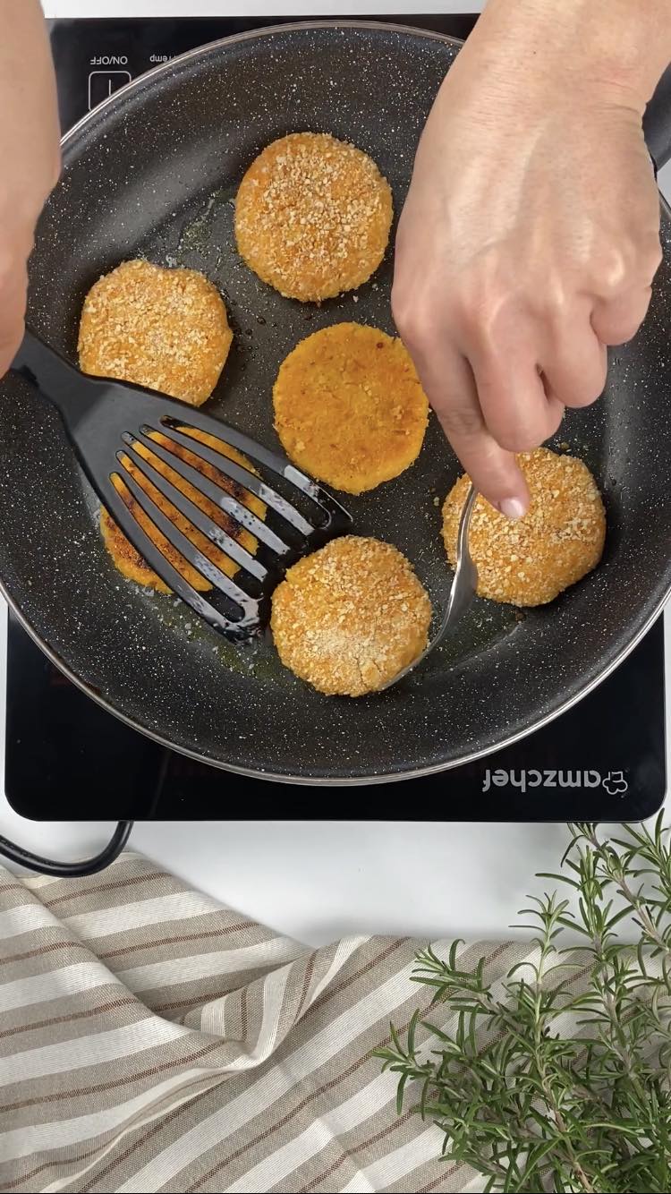 Burger di zucca
girateli sul lato opposto