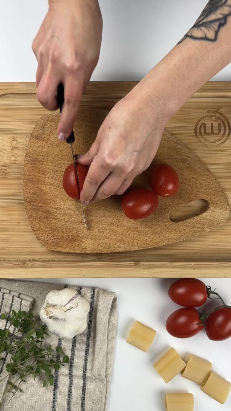 Paccheri con crema di pomodori confit e burrata
prepara i pomodorini