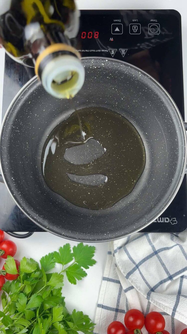 Pasta con bisque di gamberi
versa l'olio