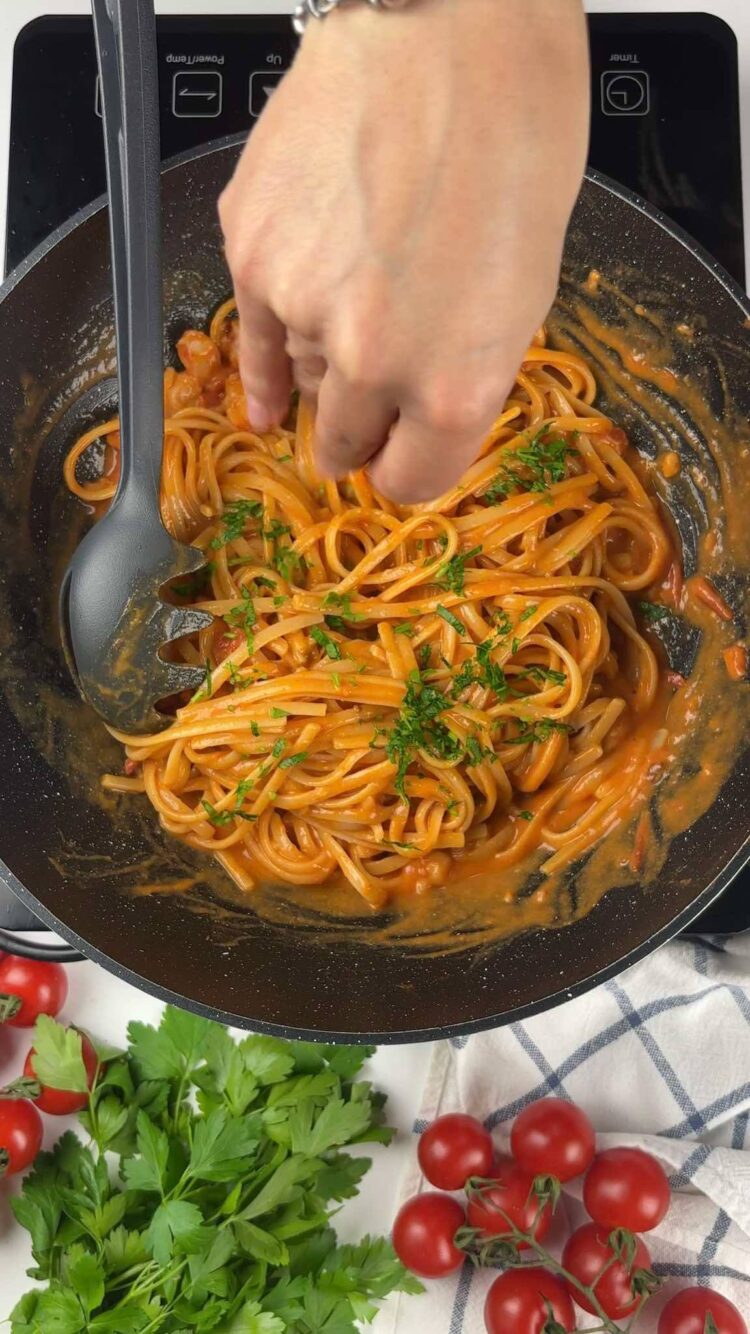 Pasta con bisque di gamberi
aggiungi il prezzemolo