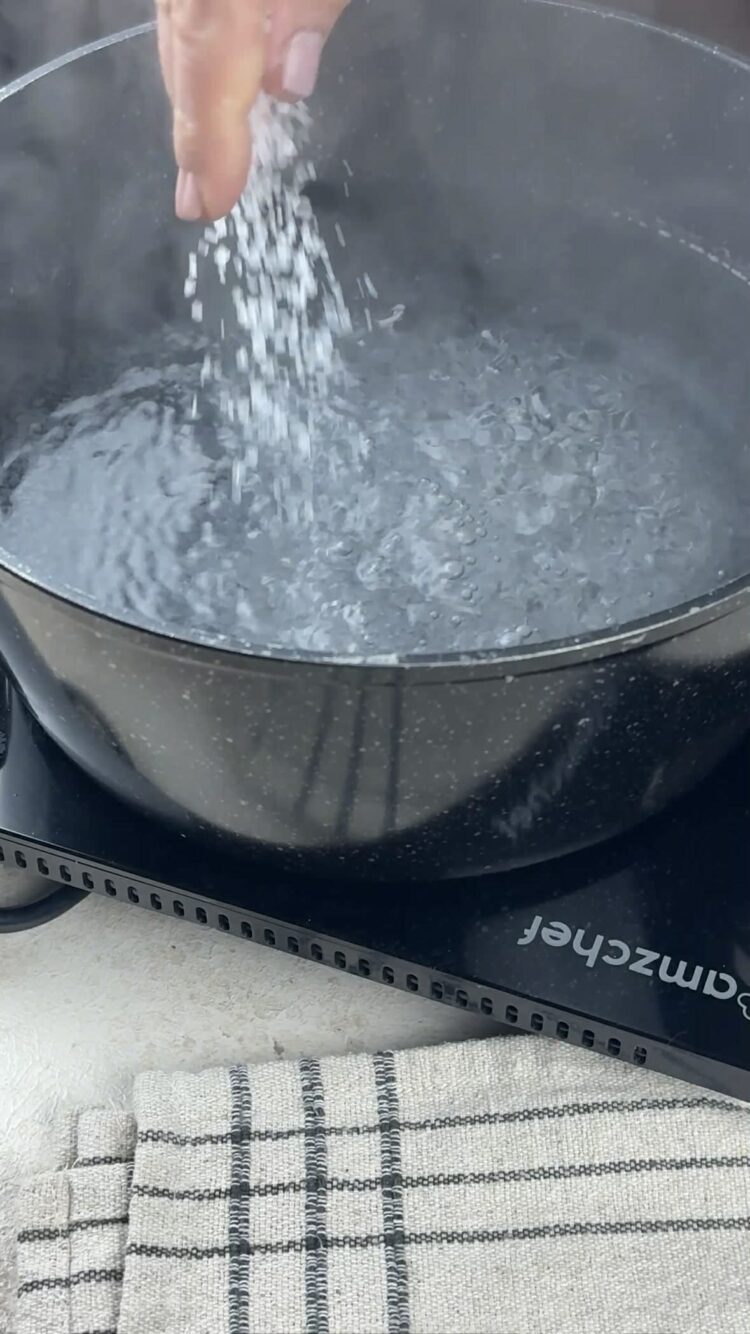 Pasta alla milanese
prepara la pentola per la pasta
