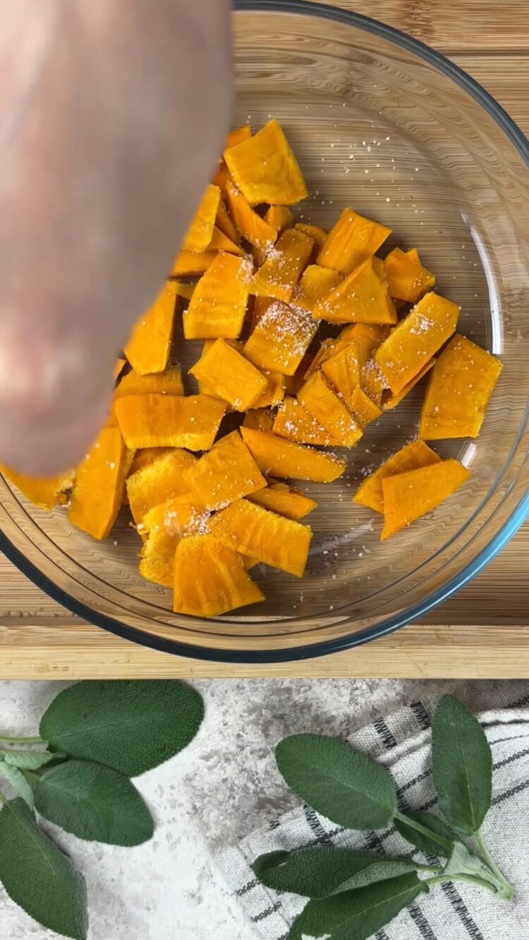 Gnocchetti risottati alla zucca
condisci la zucca a fettine 