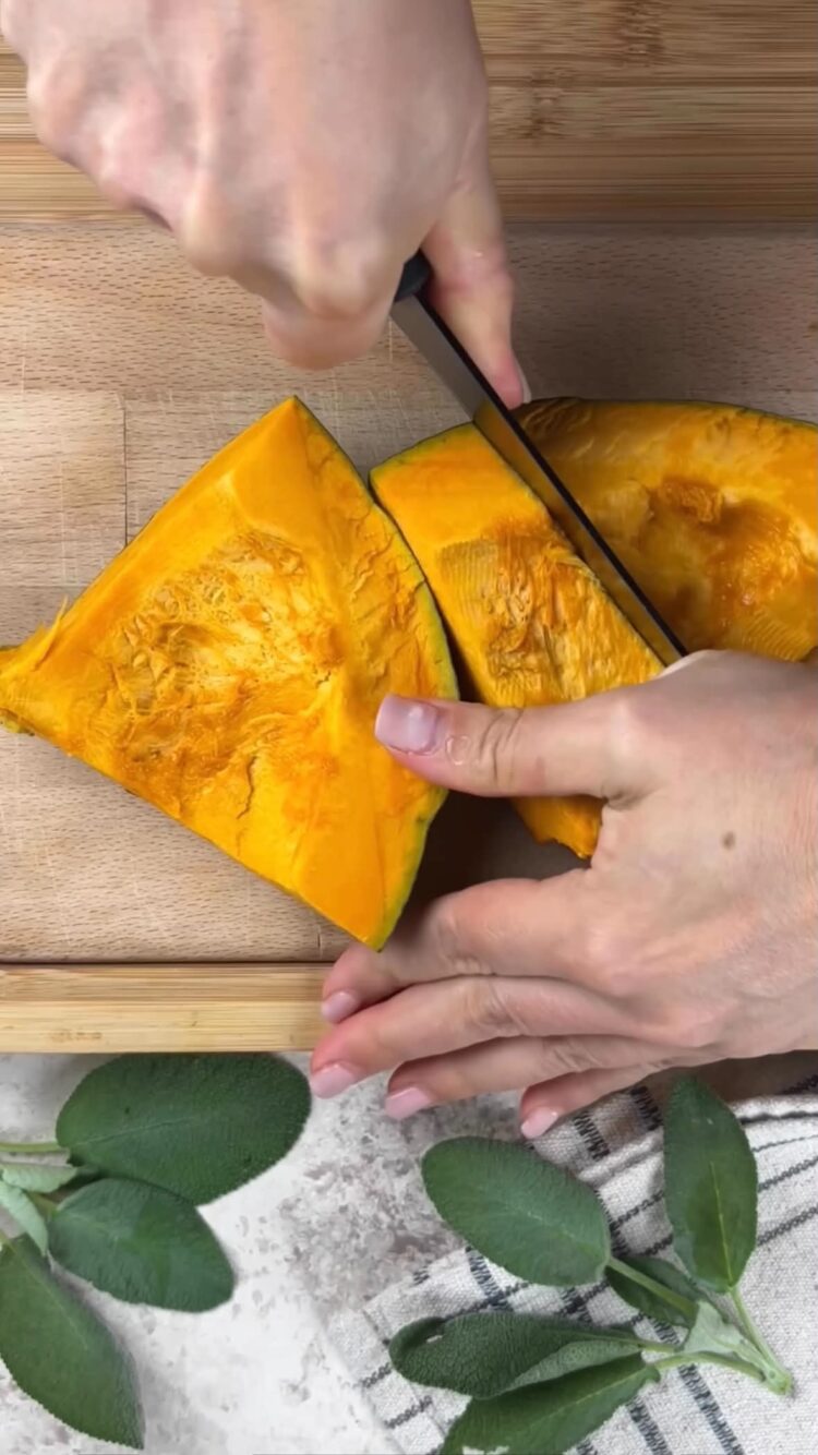 Risoni zucca e guanciale
taglia a pezzi 