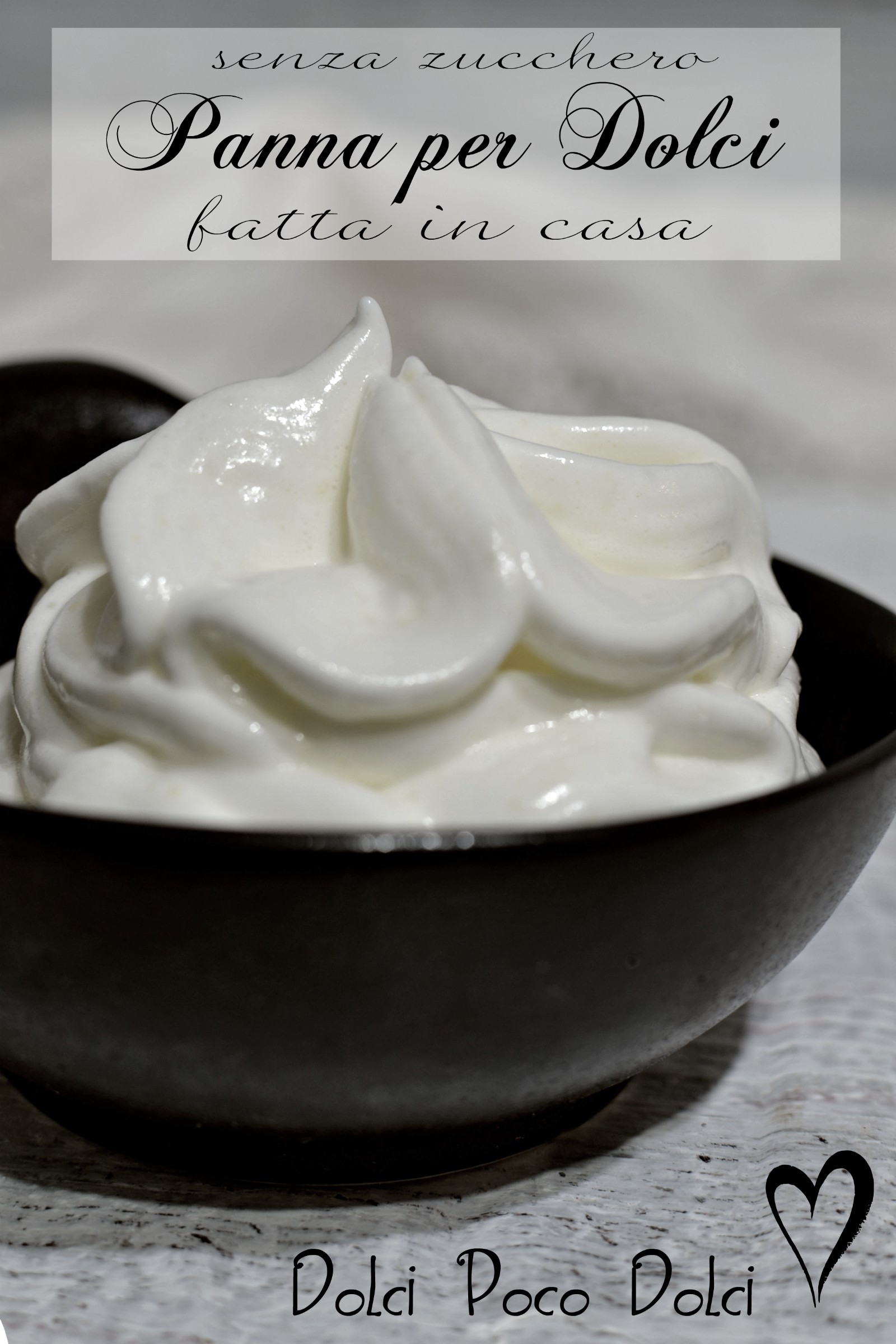 Panna per dolci fatta in casa senza zucchero Panna per dolci fatta in casa senza zucchero