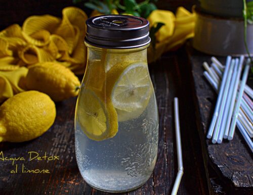 Acqua Detox al limone aiuta a dimagrire, sgonfia e depura – di Oberhammer