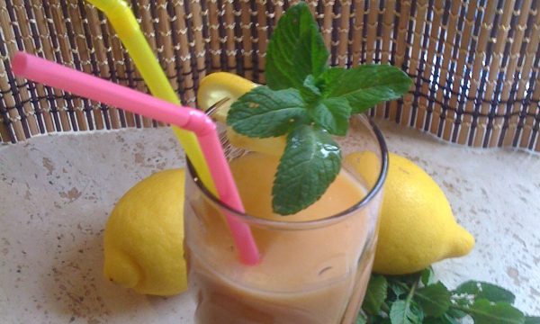 Cocktail analcolico mangiabevi ricetta fresca
