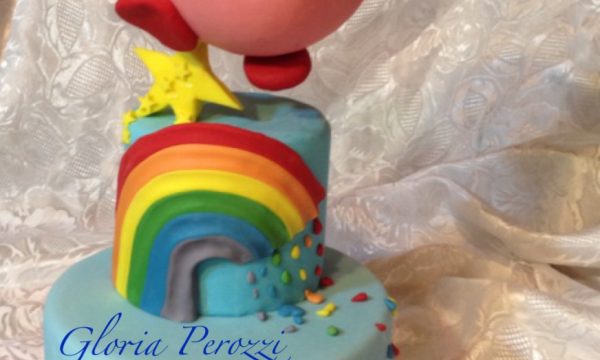 Torta Kirby arcobaleno in pasta di zucchero pdz