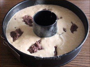 Ciambellone con crema al cioccolato glassato: il Ciambellone Nua Dulcisss in forno by Leyla